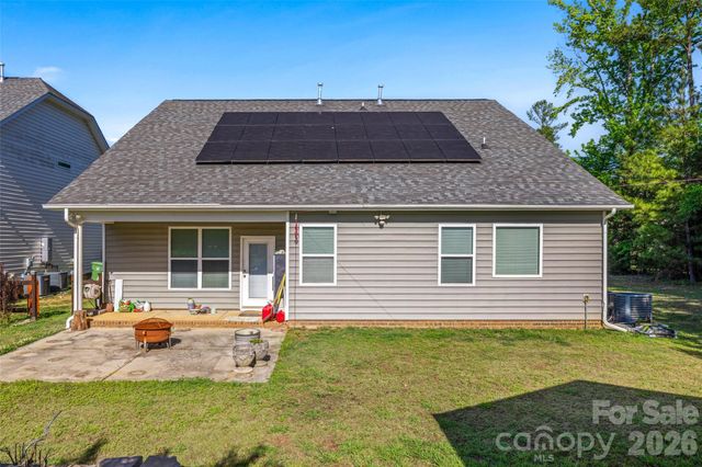 578 Daventry Court, Clover, SC 29710