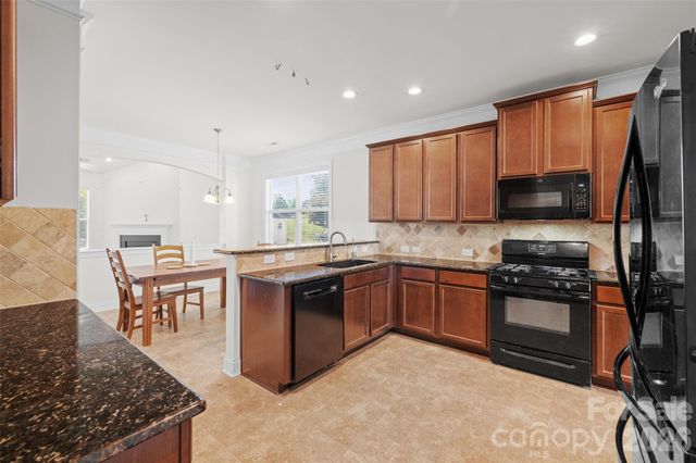 578 Daventry Court, Clover, SC 29710
