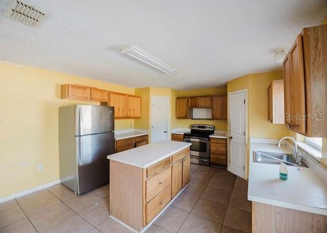 2824 CORRIGAN DRIVE, Deltona, FL 32738