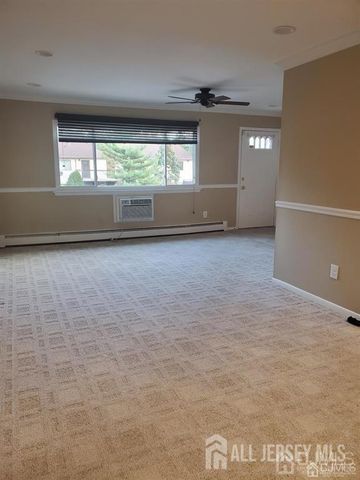 1022 Cricket Lane, Woodbridge Proper, NJ 07095