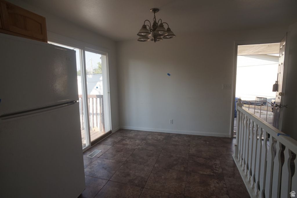 560 PEZEL RD, Tooele, UT 84074 — photo 3