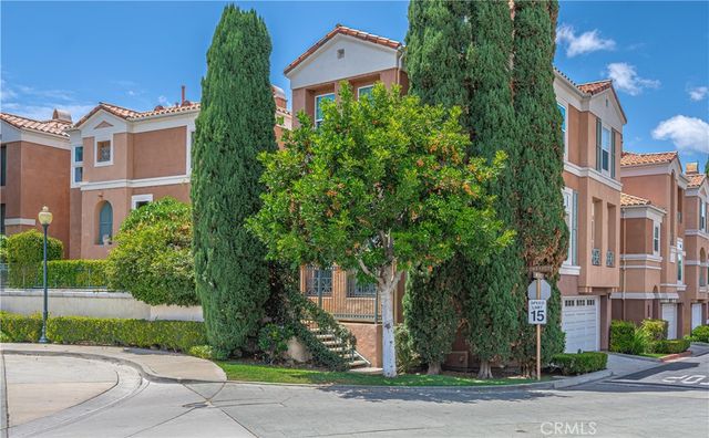 7 Medici Ais, Irvine, CA 92606