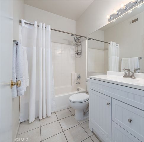 7 Medici Ais, Irvine, CA 92606