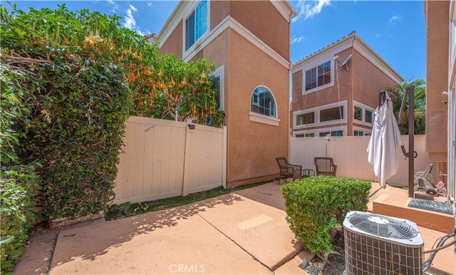 7 Medici Ais, Irvine, CA 92606