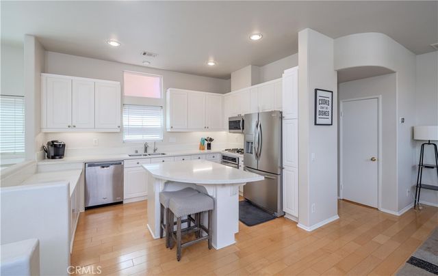 7 Medici Ais, Irvine, CA 92606