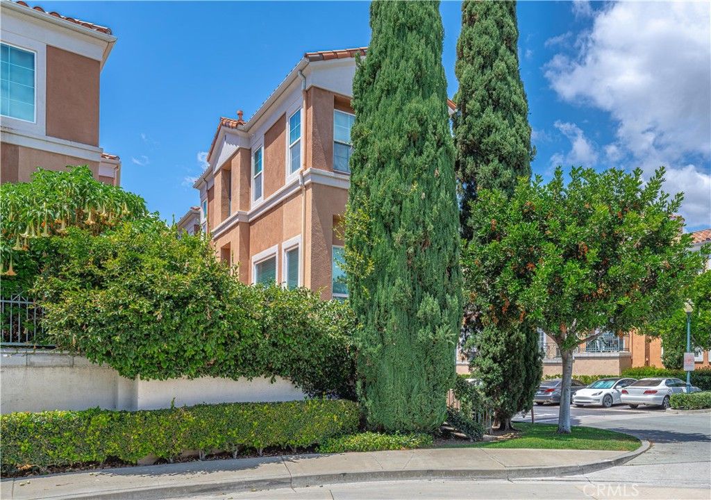 7 Medici Ais, Irvine, CA 92606 — photo 5