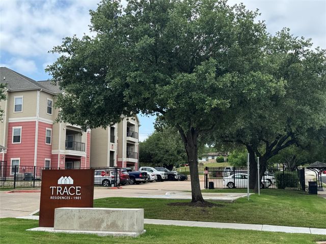 1901 Crossing PL 1101, Austin, TX 78741