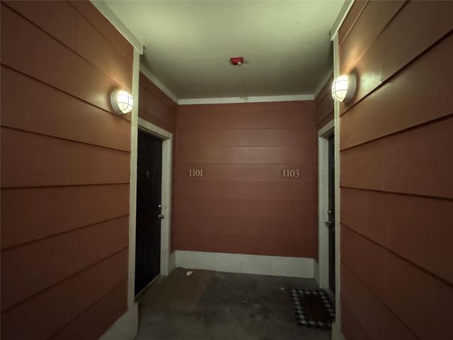 1901 Crossing PL 1101, Austin, TX 78741