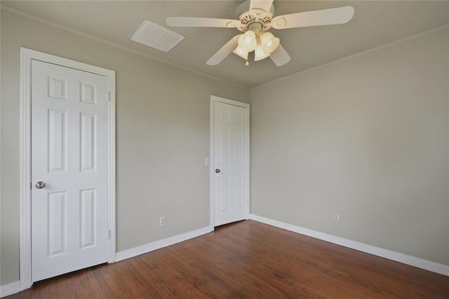 1408 Oxford Way, The Village, OK 73120