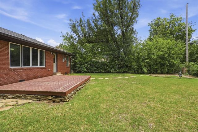 1408 Oxford Way, The Village, OK 73120