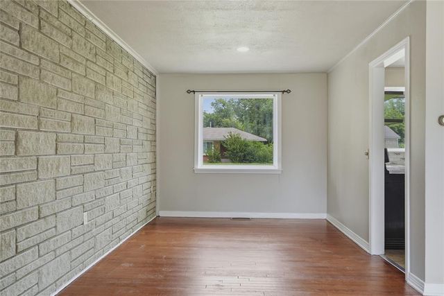 1408 Oxford Way, The Village, OK 73120