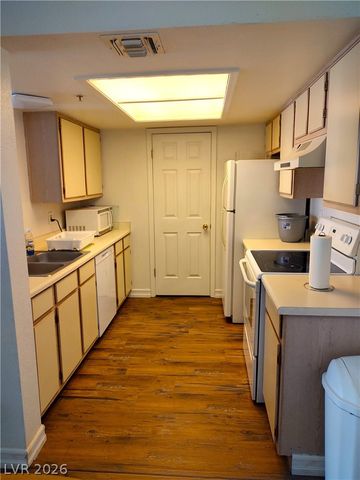 3550 Bay Sands Drive 2016, Laughlin, NV 89029