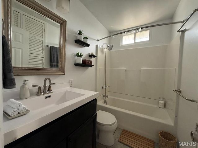 3712 Bobring Avenue, Other, MO 63125