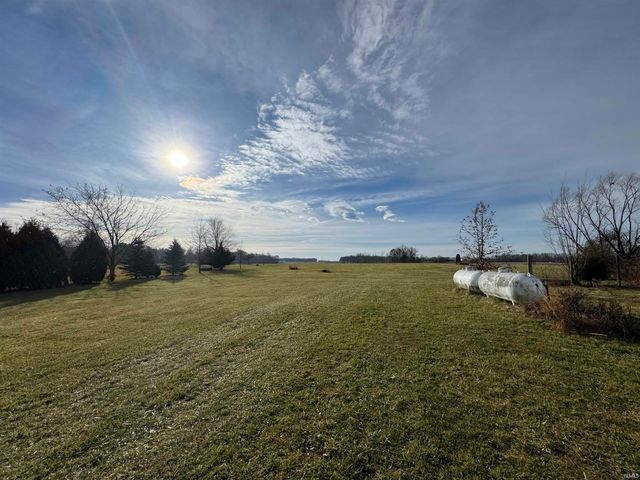 5664 S 500 W Road, Columbia City, IN 46725