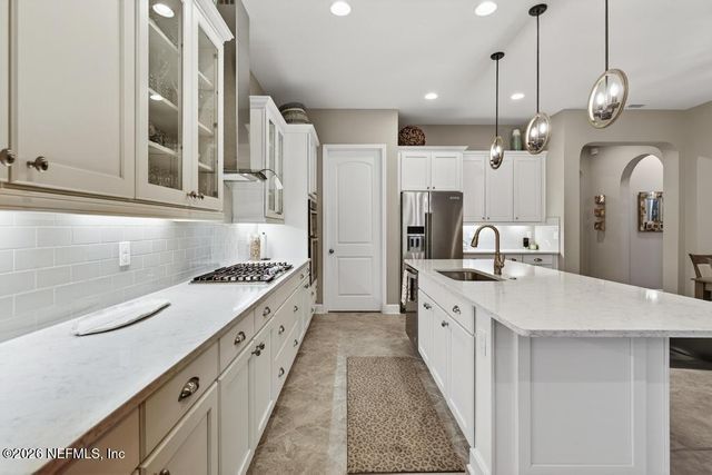 465 WINGSTONE Drive, Jacksonville, FL 32081