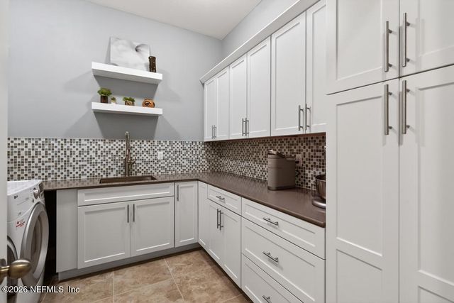 465 WINGSTONE Drive, Jacksonville, FL 32081