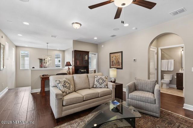 465 WINGSTONE Drive, Jacksonville, FL 32081