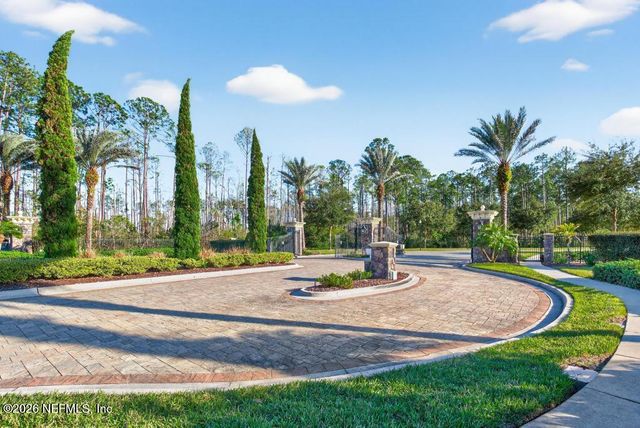 465 WINGSTONE Drive, Jacksonville, FL 32081