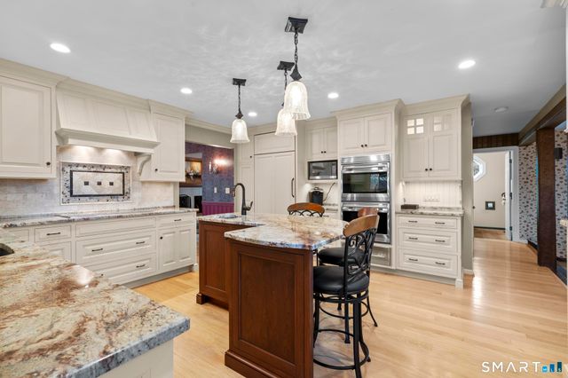 30 Cherry Ridge Road, Middlefield, CT 06455