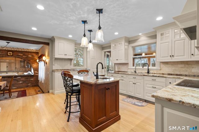 30 Cherry Ridge Road, Middlefield, CT 06455