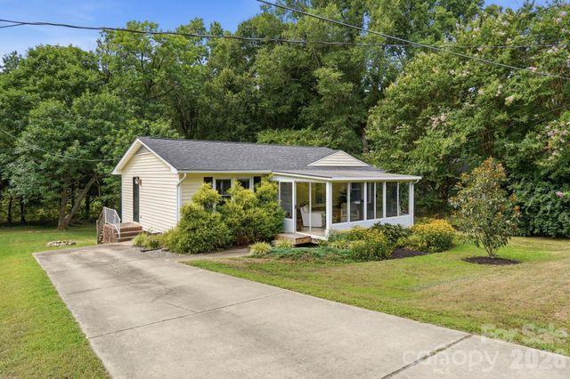605 Powerline Avenue, Belmont, NC 28012