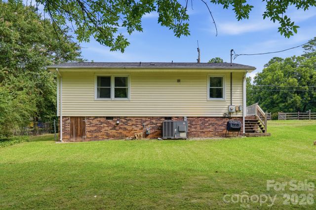 605 Powerline Avenue, Belmont, NC 28012
