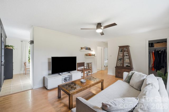 605 Powerline Avenue, Belmont, NC 28012