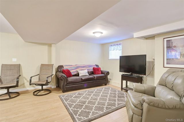 721 Vincent Avenue, Bronx, NY 10465