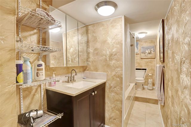 721 Vincent Avenue, Bronx, NY 10465