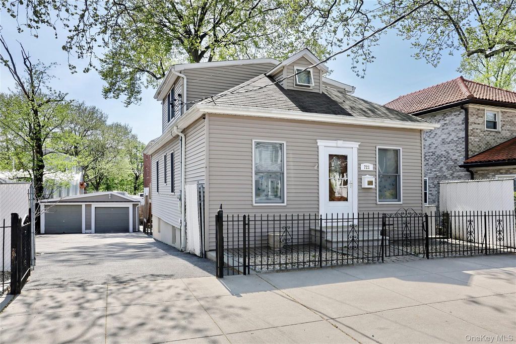 721 Vincent Avenue, Bronx, NY 10465