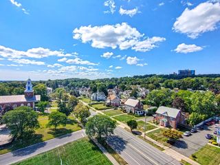 1793 Northampton Street, Holyoke, MA 01040
