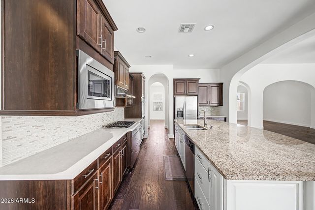 2923 E CONSTANCE Way, Phoenix, AZ 85042