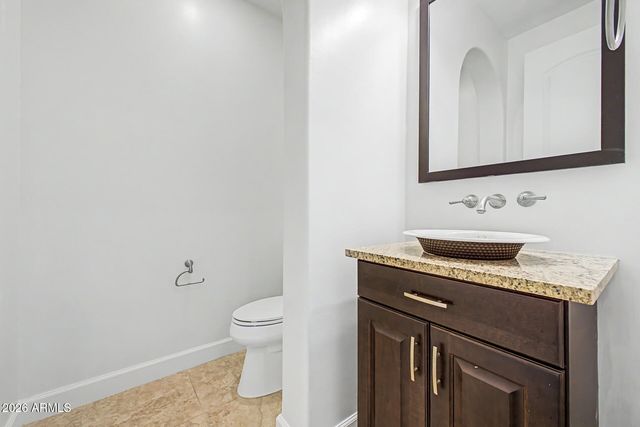2923 E CONSTANCE Way, Phoenix, AZ 85042