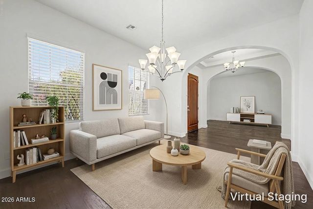 2923 E CONSTANCE Way, Phoenix, AZ 85042