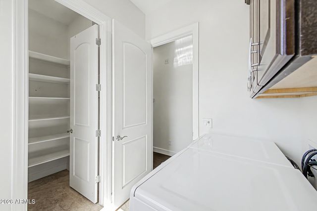2923 E CONSTANCE Way, Phoenix, AZ 85042
