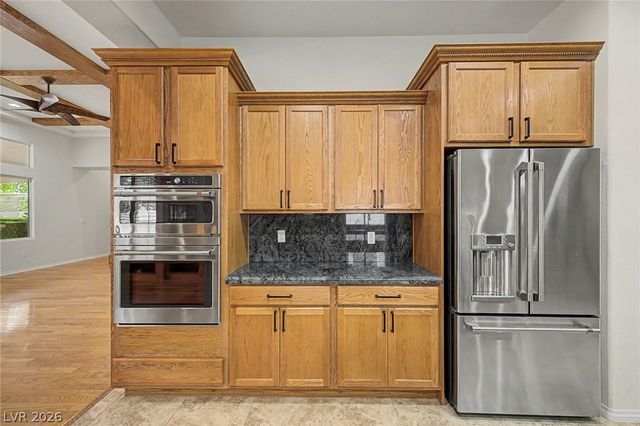 7504 Via Del Mar Street, Las Vegas, NV 89131