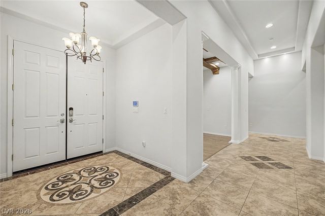 7504 Via Del Mar Street, Las Vegas, NV 89131