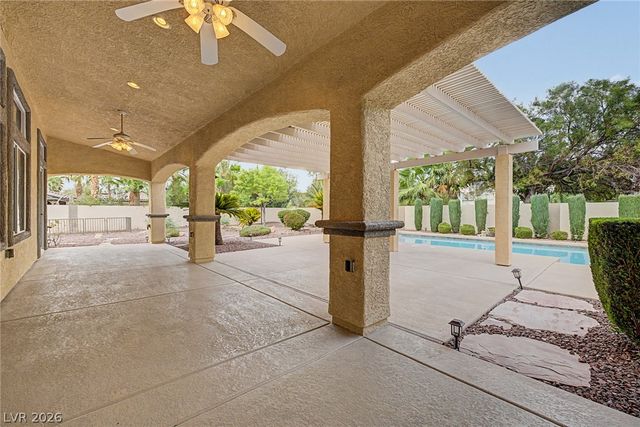 7504 Via Del Mar Street, Las Vegas, NV 89131