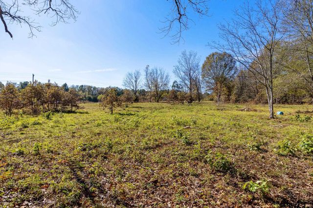 24142 I-20 W, Lindale, TX 75771