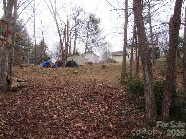 19 Westminster Drive, Asheville, NC 28804