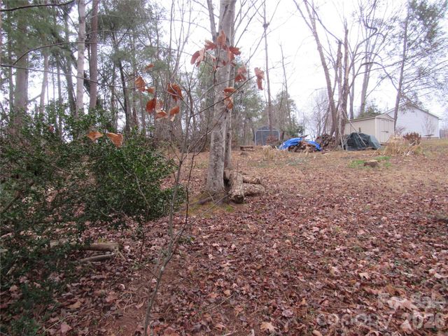 19 Westminster Drive, Asheville, NC 28804