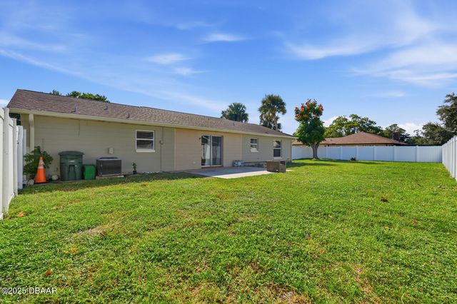 145 Springwood Drive, Daytona Beach, FL 32119