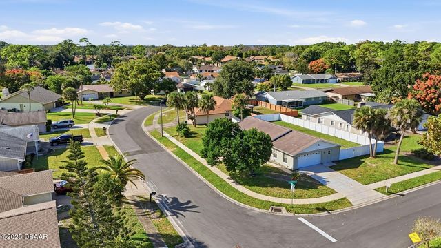 145 Springwood Drive, Daytona Beach, FL 32119