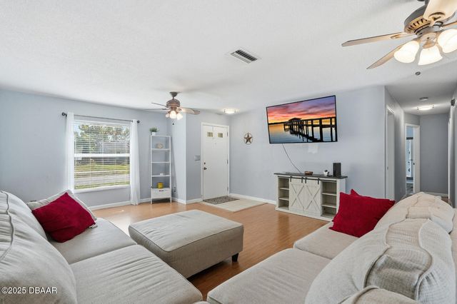 145 Springwood Drive, Daytona Beach, FL 32119