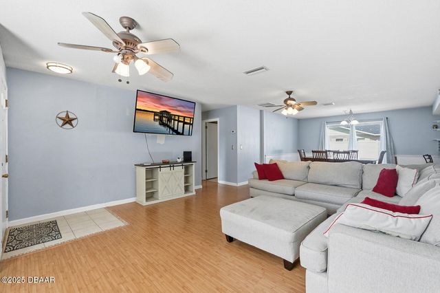 145 Springwood Drive, Daytona Beach, FL 32119