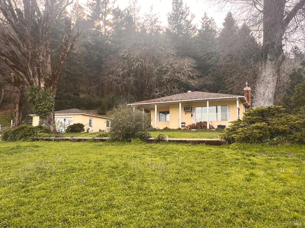 78951 Zenia Rd, Covelo, CA 95428