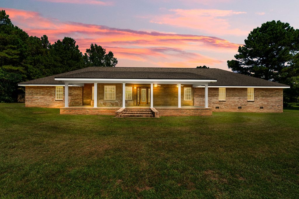 28 J D Aultman Rd., Sumrall, MS 39482