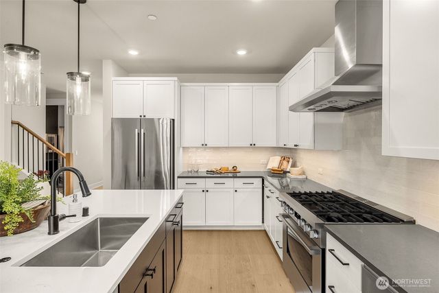 434 222nd Place SE, Sammamish, WA 98074