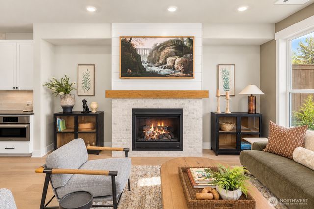 434 222nd Place SE, Sammamish, WA 98074