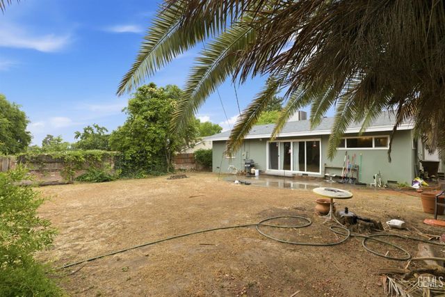 1819 Locust Ravine, Bakersfield, CA 93306